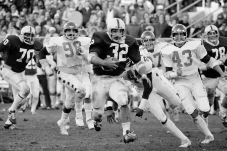 Former Penn State football star Matt Suhey dies at age 68